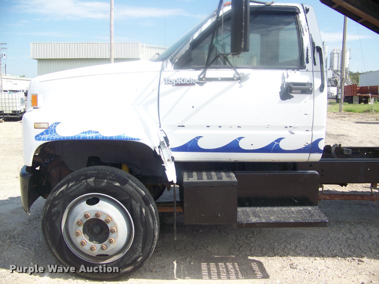 image for item F1803 1991 GMC TopKick dump truck