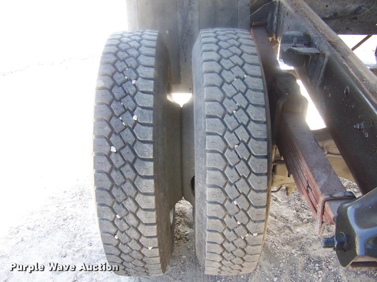 image for item F1803 1991 GMC TopKick dump truck