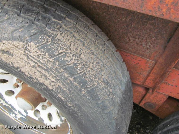 image for item J2553 1985 JFW equipment trailer