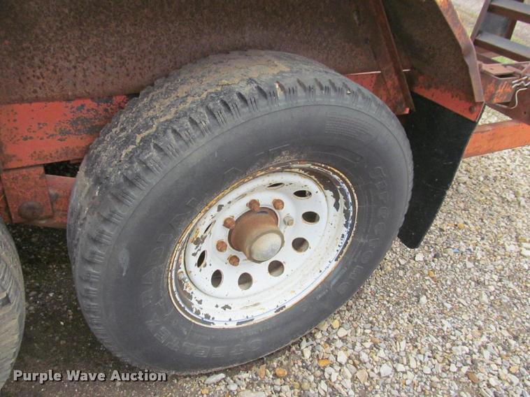 image for item J2553 1985 JFW equipment trailer