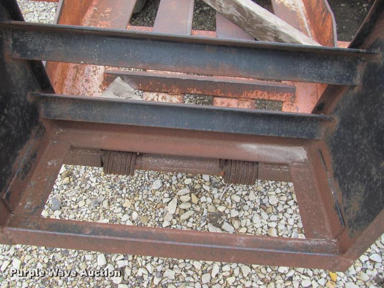 image for item J2553 1985 JFW equipment trailer