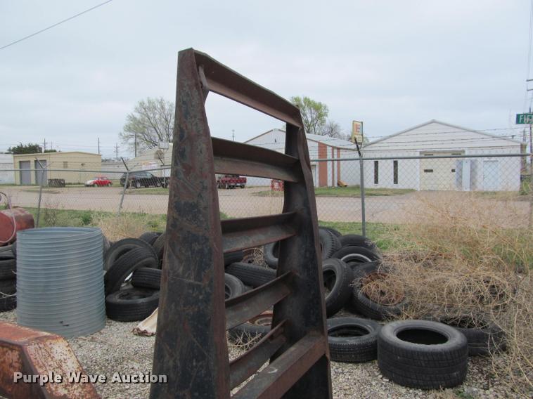 image for item J2553 1985 JFW equipment trailer