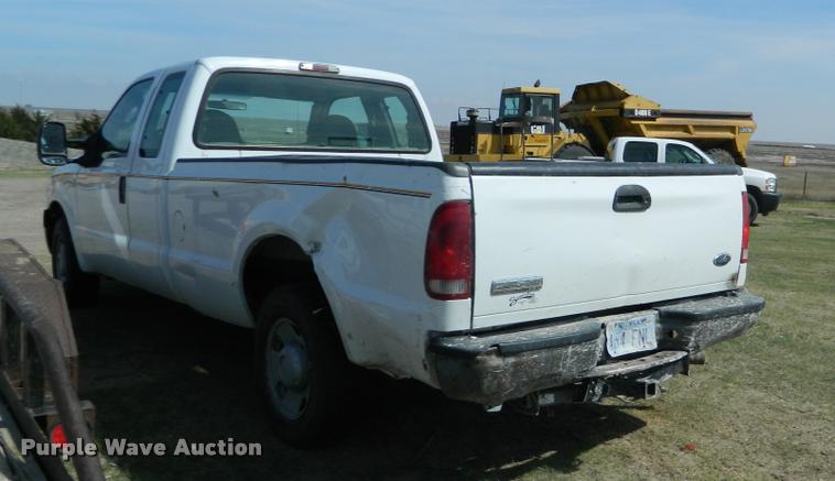 image for item K2571 2007 Ford F250 Super Duty SuperCab pickup truck
