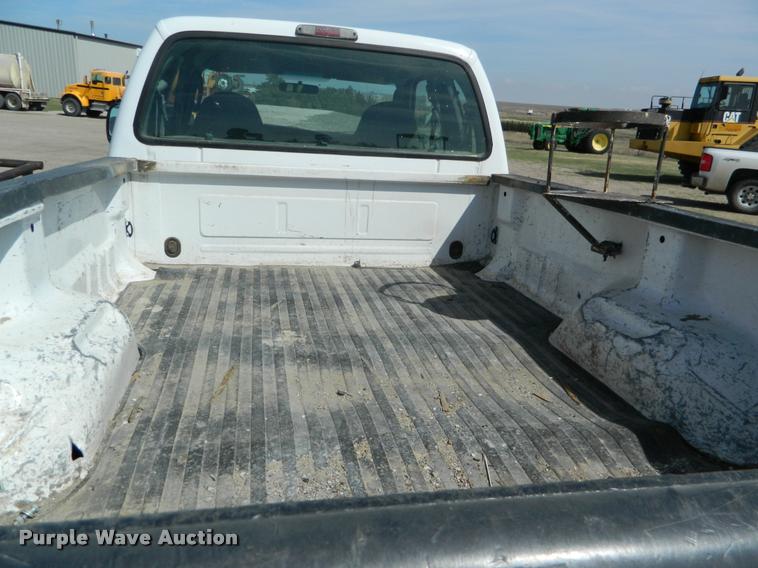 image for item K2571 2007 Ford F250 Super Duty SuperCab pickup truck