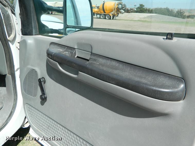 image for item K2571 2007 Ford F250 Super Duty SuperCab pickup truck