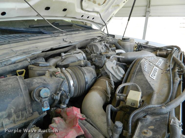 image for item K2586 2008 Ford F350 Super Duty SuperCab pickup truck cab and chassis