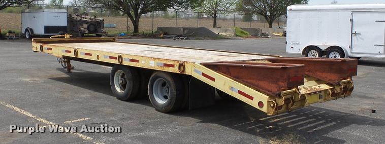 image for item K3285 1997 Towmaster 0020 equipment trailer