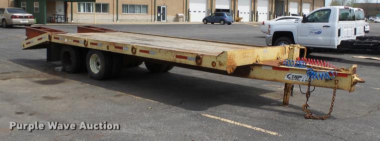 image for item K3285 1997 Towmaster 0020 equipment trailer
