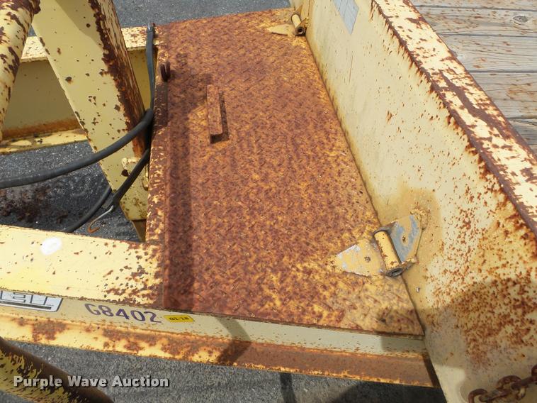 image for item K3285 1997 Towmaster 0020 equipment trailer