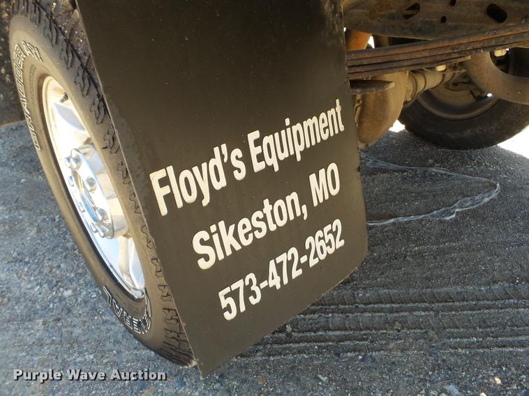 image for item K3290 2007 Ford F350 Super Duty Crew Cab flatbed  pickup truck