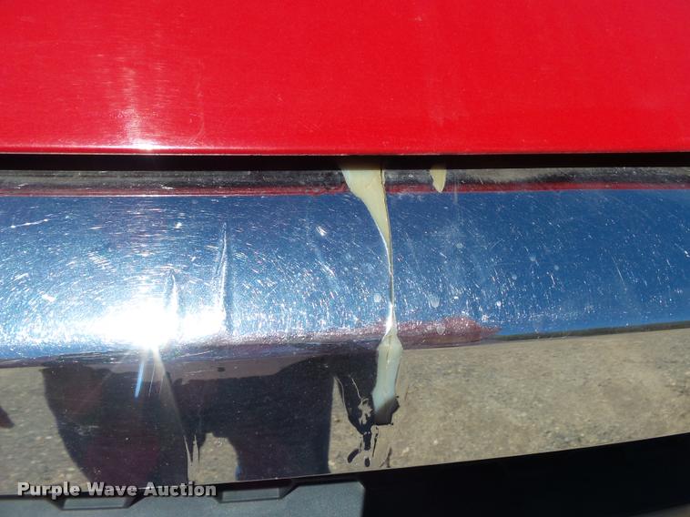 image for item K3290 2007 Ford F350 Super Duty Crew Cab flatbed  pickup truck