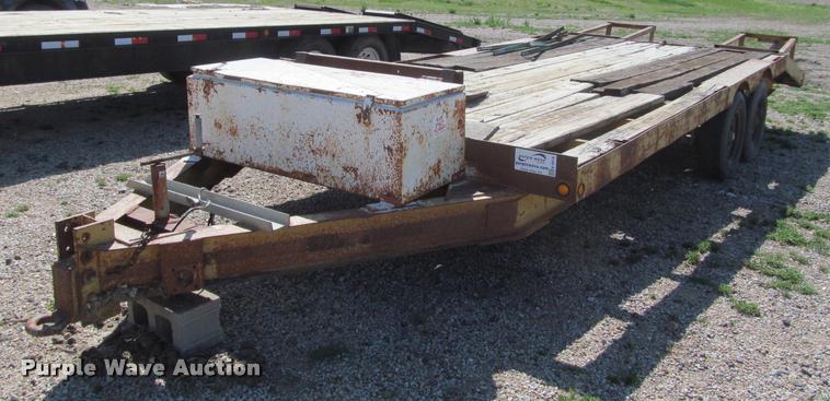 image for item K4918 1976 Hercules equipment trailer
