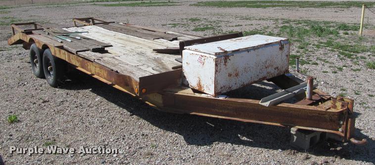 image for item K4918 1976 Hercules equipment trailer