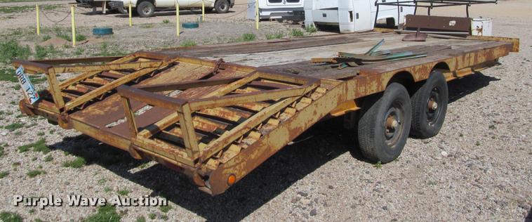 image for item K4918 1976 Hercules equipment trailer