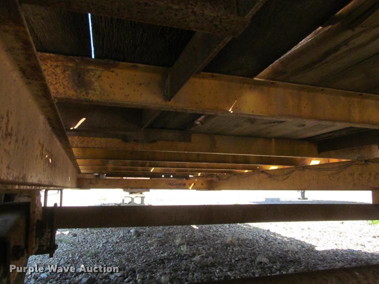 image for item K4918 1976 Hercules equipment trailer