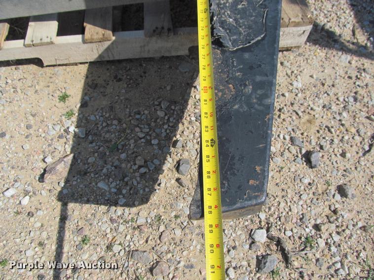 image for item K4921 Automotive accessories