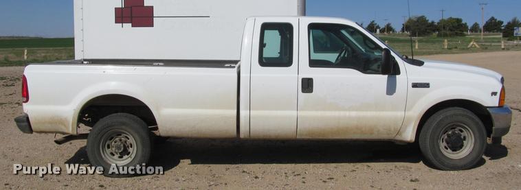 image for item K4923 2001 Ford F250 Super Duty XL SuperCab pickup truck