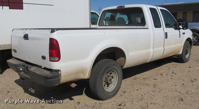 image for item K4923 2001 Ford F250 Super Duty XL SuperCab pickup truck