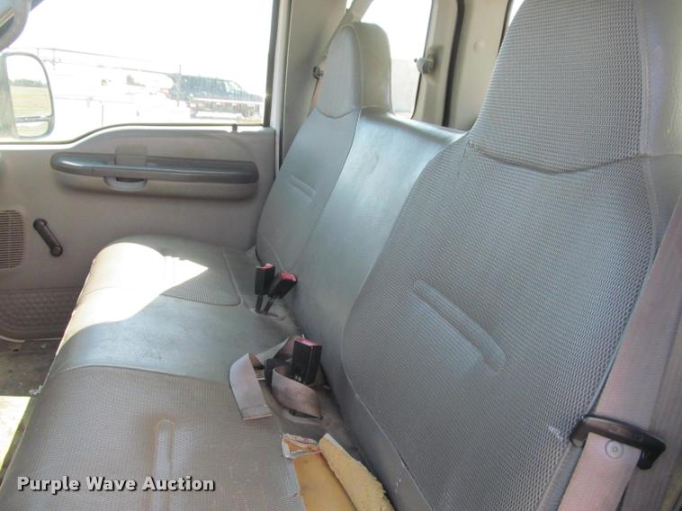 image for item K4923 2001 Ford F250 Super Duty XL SuperCab pickup truck