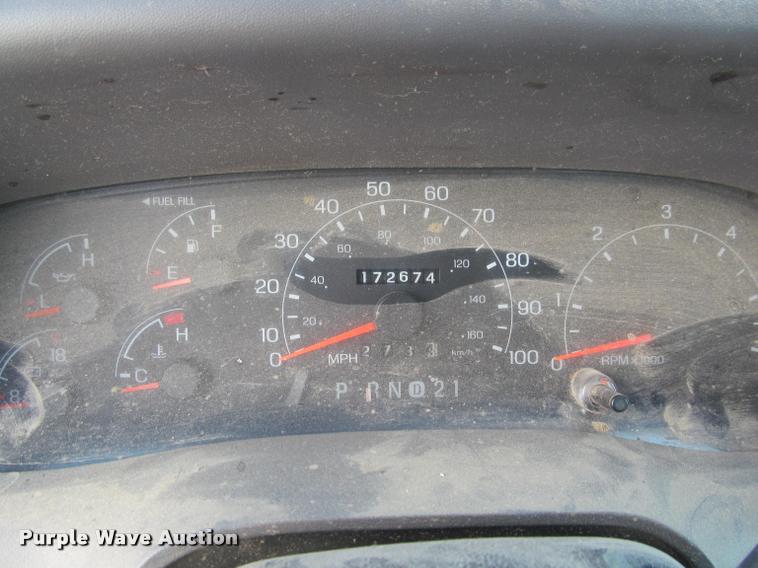 image for item K4923 2001 Ford F250 Super Duty XL SuperCab pickup truck