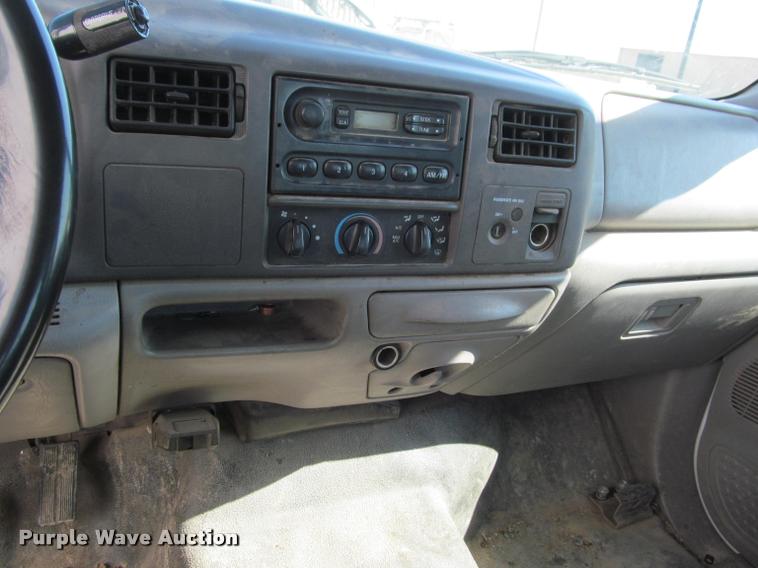 image for item K4923 2001 Ford F250 Super Duty XL SuperCab pickup truck