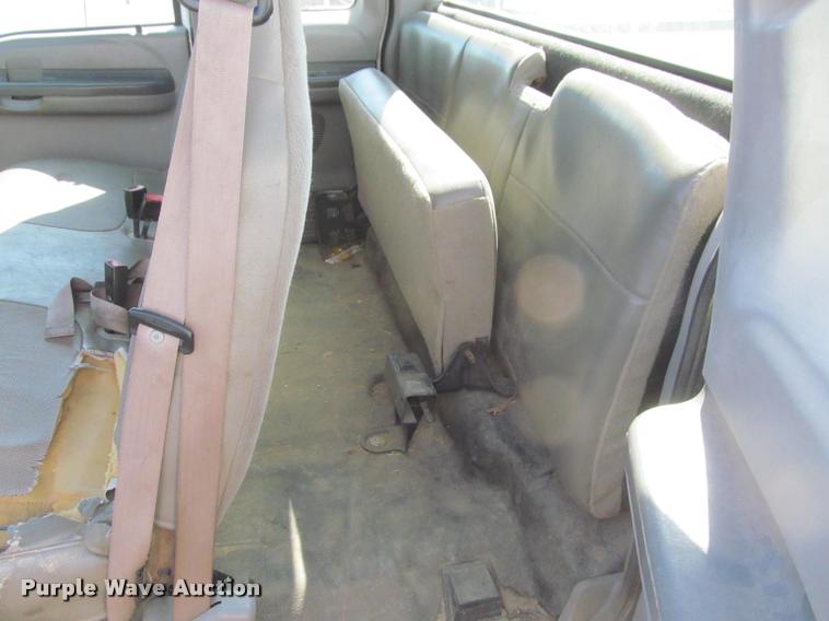 image for item K4923 2001 Ford F250 Super Duty XL SuperCab pickup truck