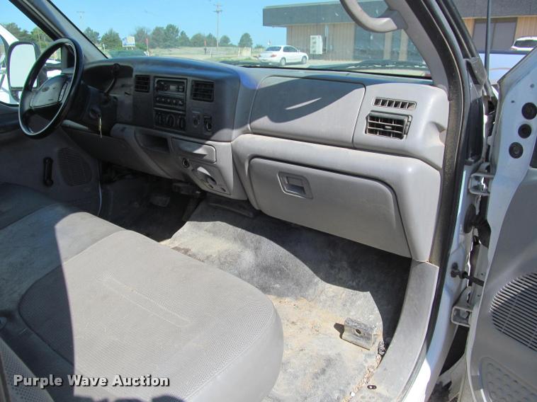 image for item K4923 2001 Ford F250 Super Duty XL SuperCab pickup truck