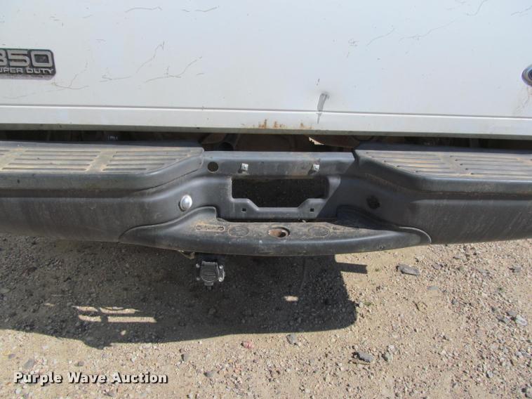 image for item K4923 2001 Ford F250 Super Duty XL SuperCab pickup truck
