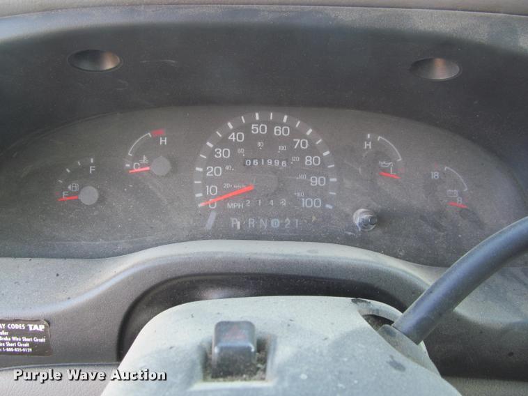 image for item K4924 1998 Ford Econoline E350 box truck