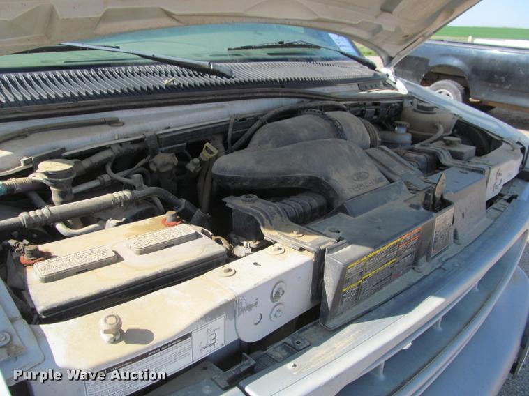 image for item K4924 1998 Ford Econoline E350 box truck