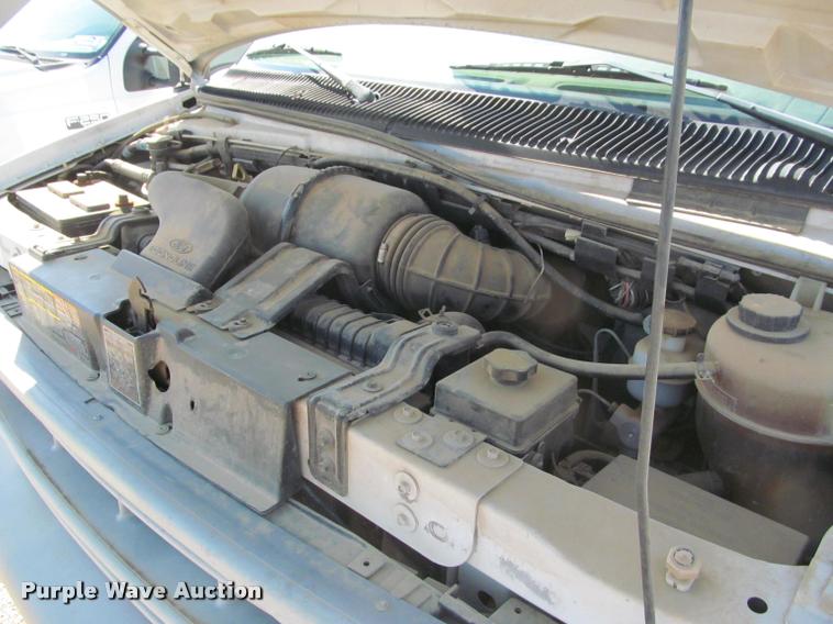 image for item K4924 1998 Ford Econoline E350 box truck