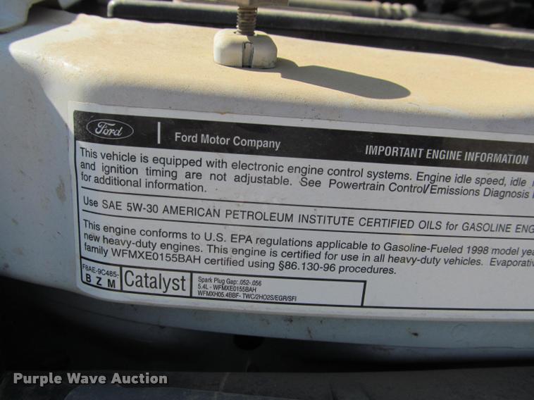 image for item K4924 1998 Ford Econoline E350 box truck