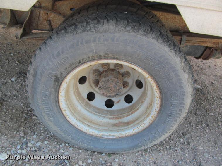 image for item K4924 1998 Ford Econoline E350 box truck