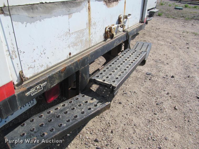 image for item K4924 1998 Ford Econoline E350 box truck