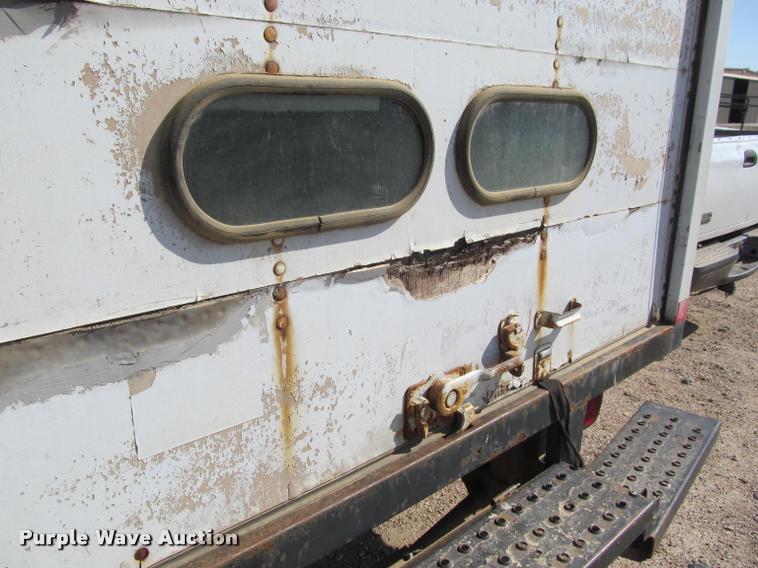 image for item K4924 1998 Ford Econoline E350 box truck