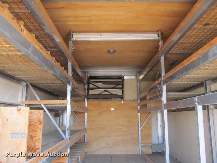 image for item K4924 1998 Ford Econoline E350 box truck