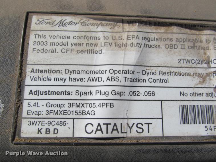 image for item K4925 2003 Ford F150 XL pickup truck