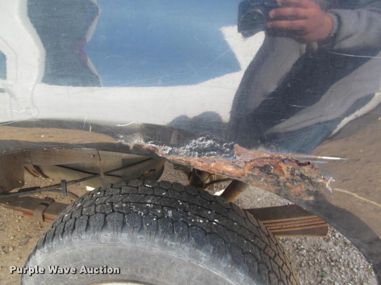 image for item K4925 2003 Ford F150 XL pickup truck