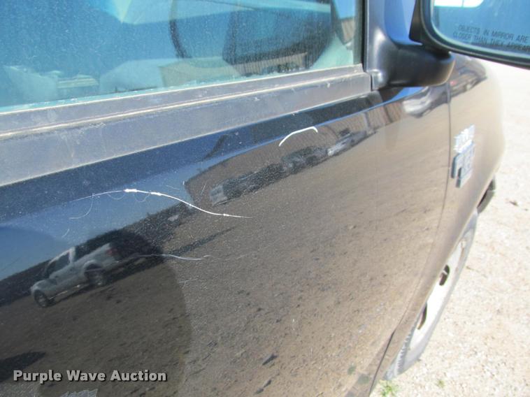 image for item K4925 2003 Ford F150 XL pickup truck