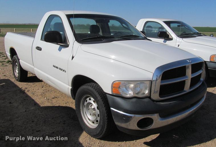 image for item K4926 2005 Dodge Ram 1500 pickup truck