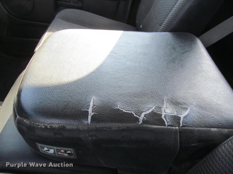 image for item K4926 2005 Dodge Ram 1500 pickup truck