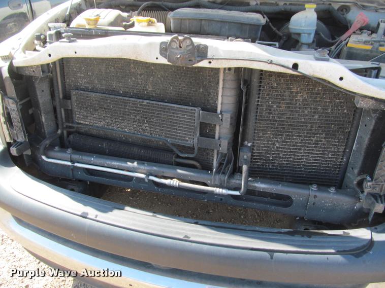 image for item K4926 2005 Dodge Ram 1500 pickup truck