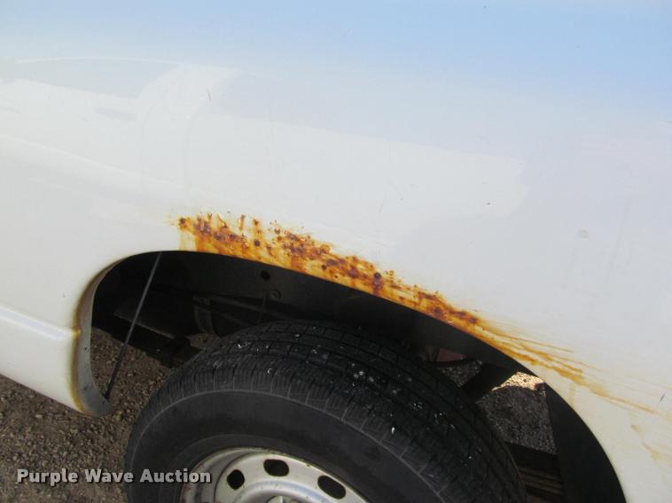 image for item K4926 2005 Dodge Ram 1500 pickup truck