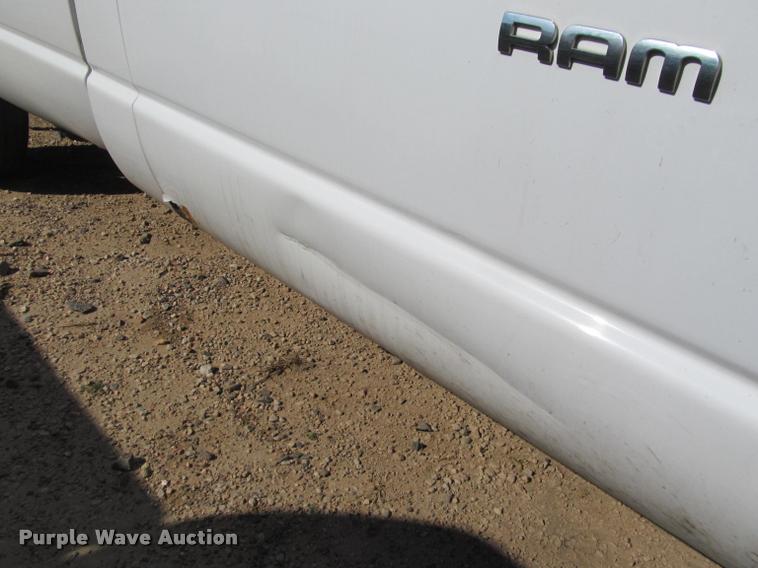 image for item K4926 2005 Dodge Ram 1500 pickup truck