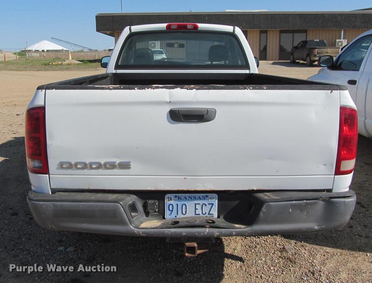 image for item K4927 2004 Dodge Ram 1500 pickup truck