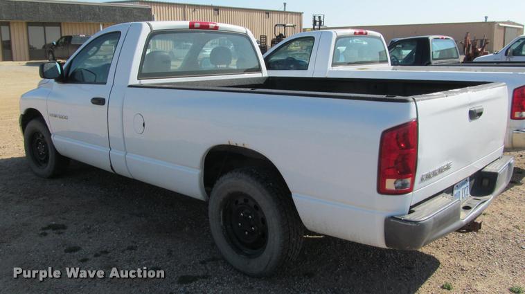 image for item K4927 2004 Dodge Ram 1500 pickup truck