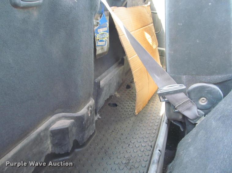 image for item K4927 2004 Dodge Ram 1500 pickup truck