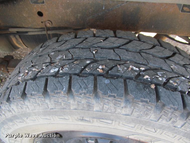 image for item K4927 2004 Dodge Ram 1500 pickup truck