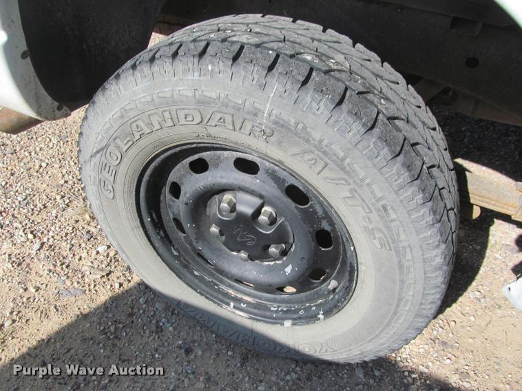 image for item K4927 2004 Dodge Ram 1500 pickup truck