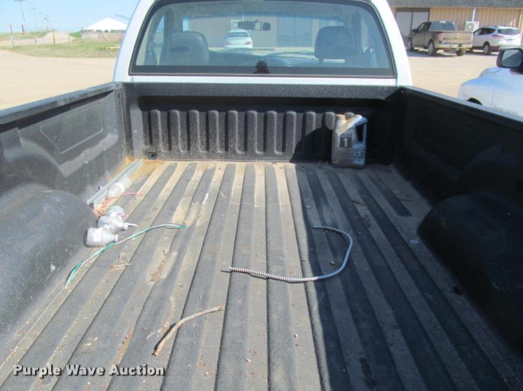 image for item K4927 2004 Dodge Ram 1500 pickup truck